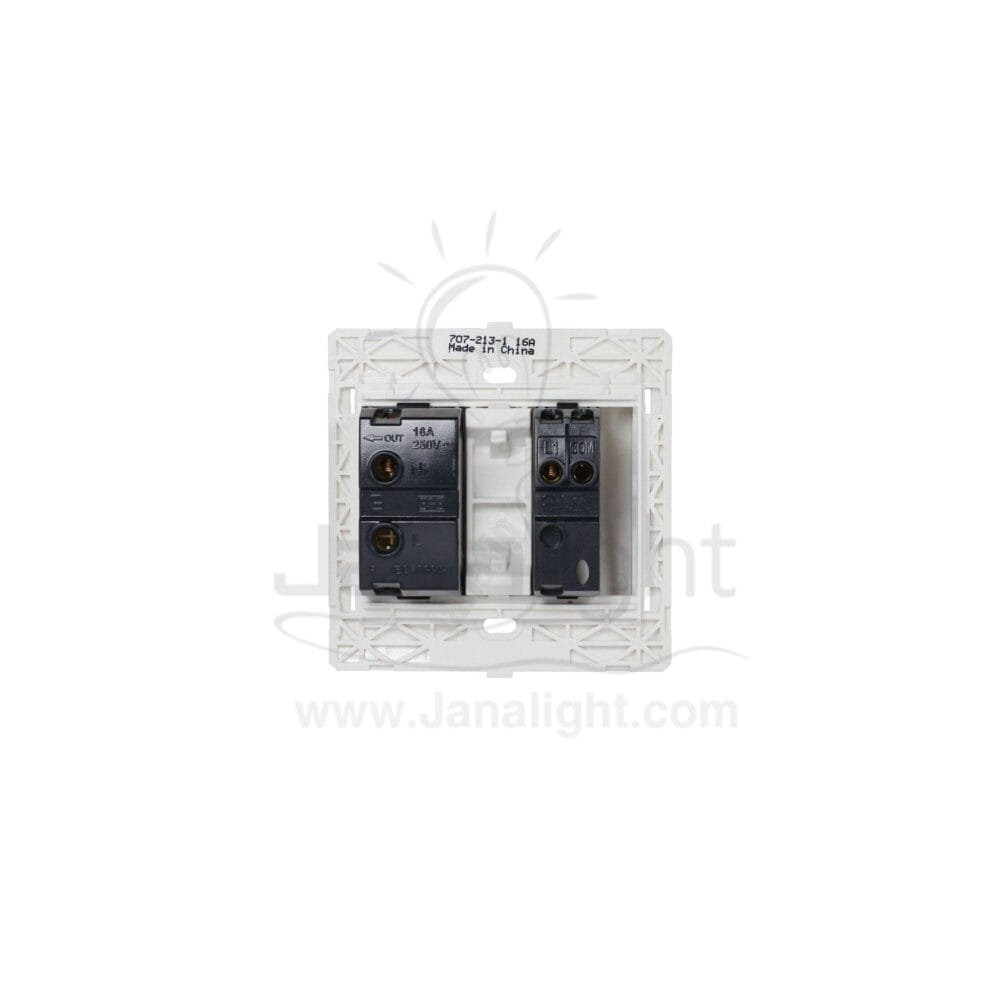 بريزة امريكي ومفتاح احادي مفرد 7x7 ساس ابيض White socket with switch 7*7 sas