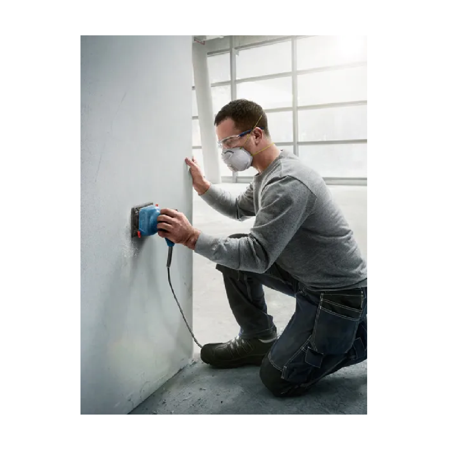 صنفرة ترددية 220 وات BOSCH 06012A80K1 - الصورة 3